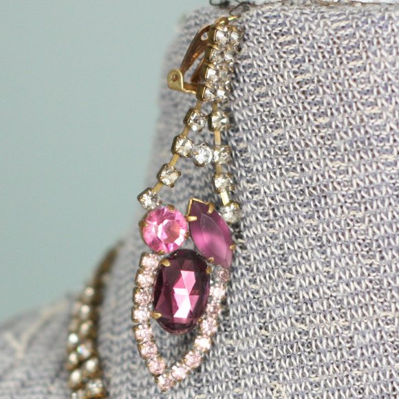 Vintage Pink Gems Clip on Earrings and Necklace - Picture 5 of 8